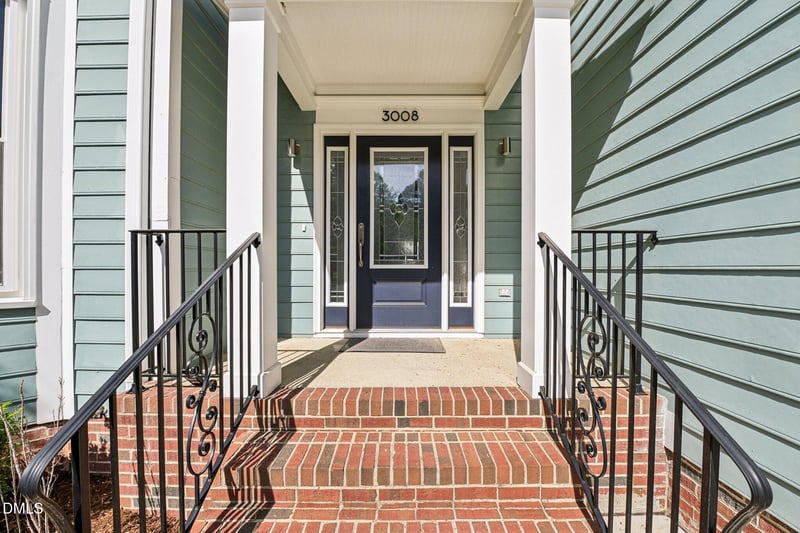 3008 Walton Heath Ct, Raleigh, NC 27612