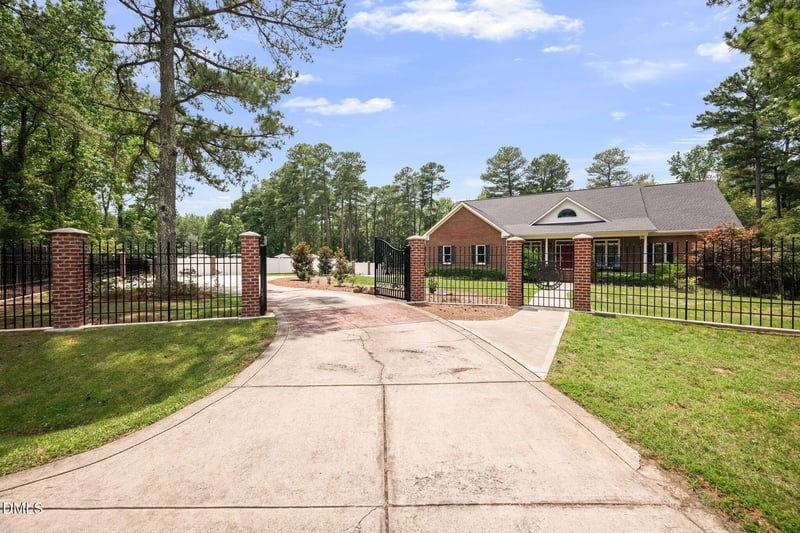 3009 Damson Ct, Wake Forest, NC 27587