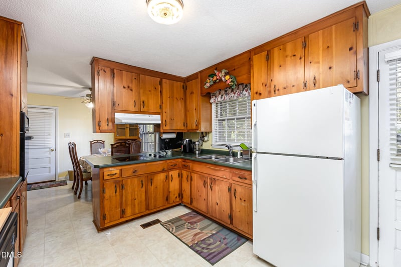 3009 Hickory Rd, Raleigh, NC 27616