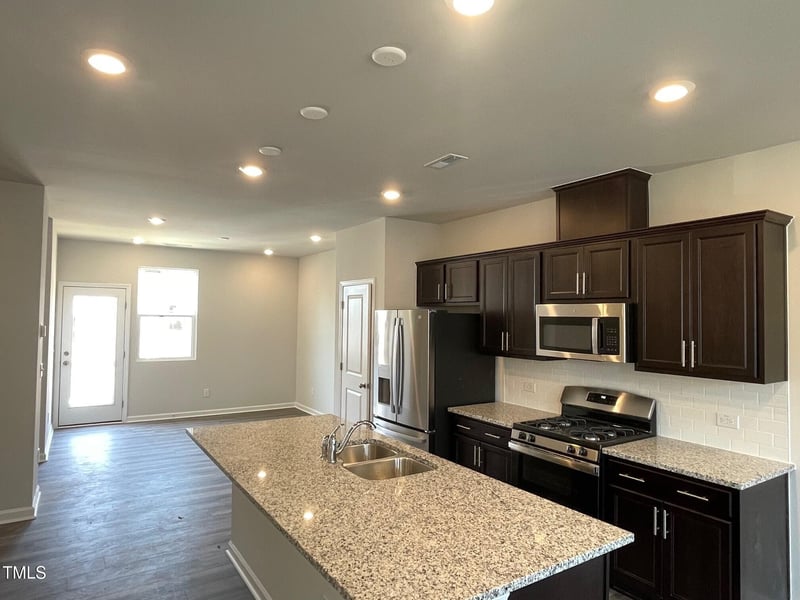 3009 Honeymyrtle Ln, Durham, NC 27703