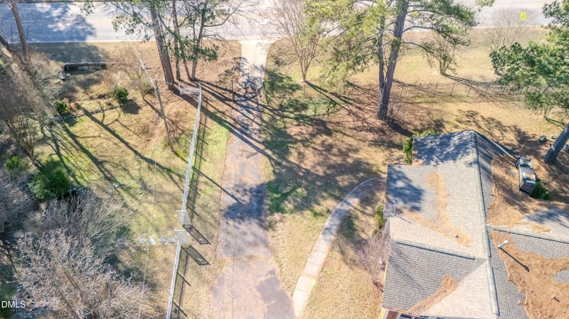 3009 Sanderford Rd, Raleigh, NC 27610