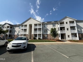 3009 Winston Dr #96, Burlington, NC 27215