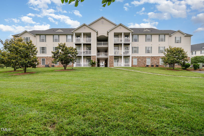 3009 Winston Dr #Apt 90, Burlington, NC 27215