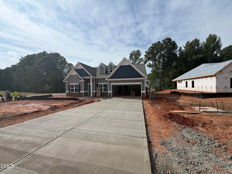 301 Allegheny Dr, Sanford, NC 27330