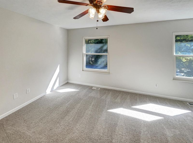 301 Bournemouth Ln, Garner, NC 27529