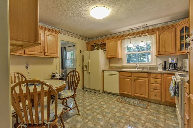 301 Brandywine Rd, Chapel Hill, NC 27516