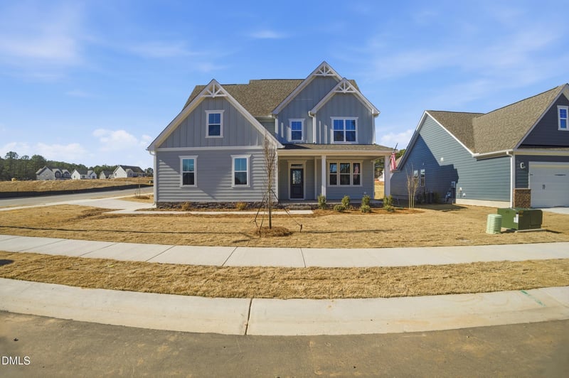 301 Brindle Dr, Fuquay Varina, NC 27526