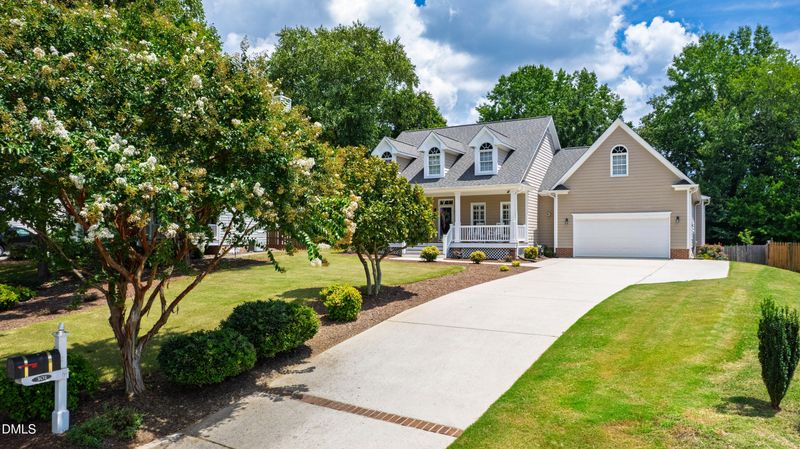 301 Cameron Glen Dr, Apex, NC 27502