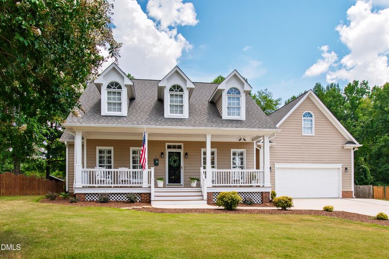 301 Cameron Glen Dr, Apex, NC 27502