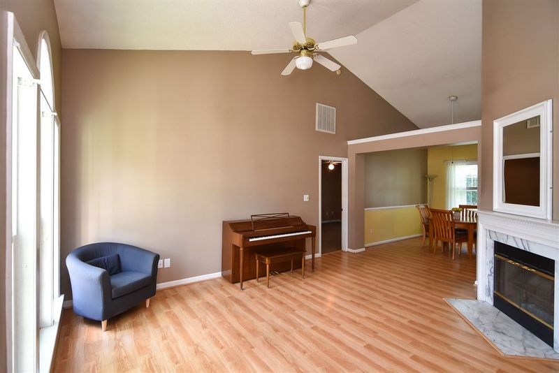 301 Center Park Way, Apex, NC 27502
