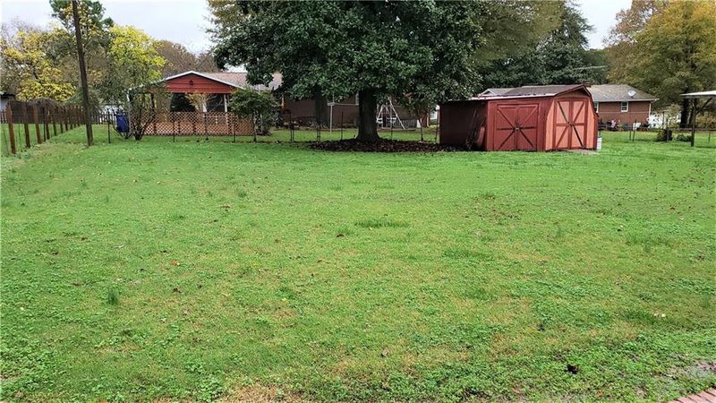 301 E Clay St, Mebane, NC 27302