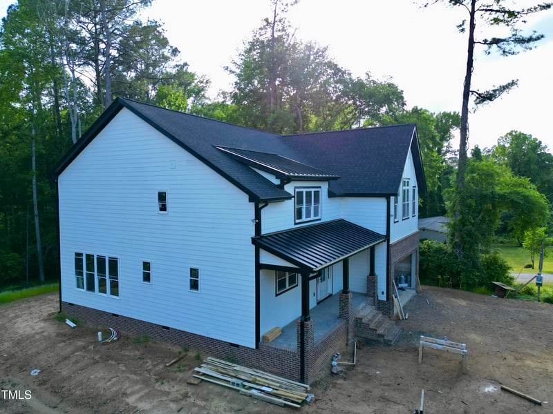 301 College St, Louisburg, NC 27549
