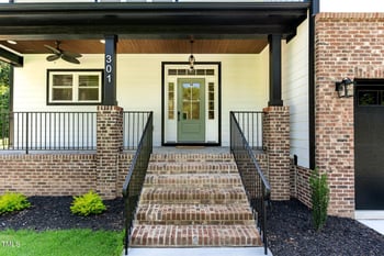 301 College St, Louisburg, NC 27549