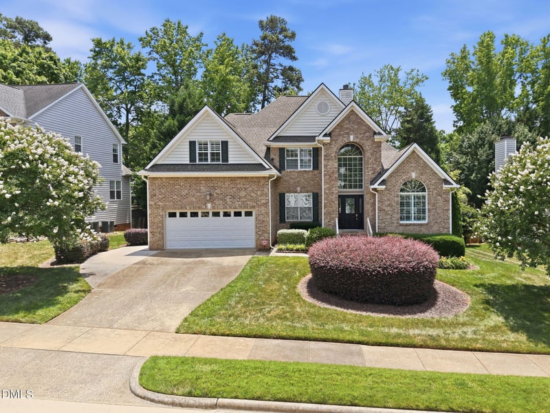 301 Cricketfield Ln, Cary, NC 27518