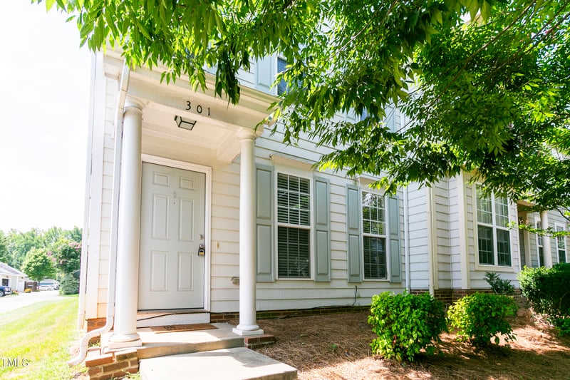 301 Danbury Ct, Pittsboro, NC 27312
