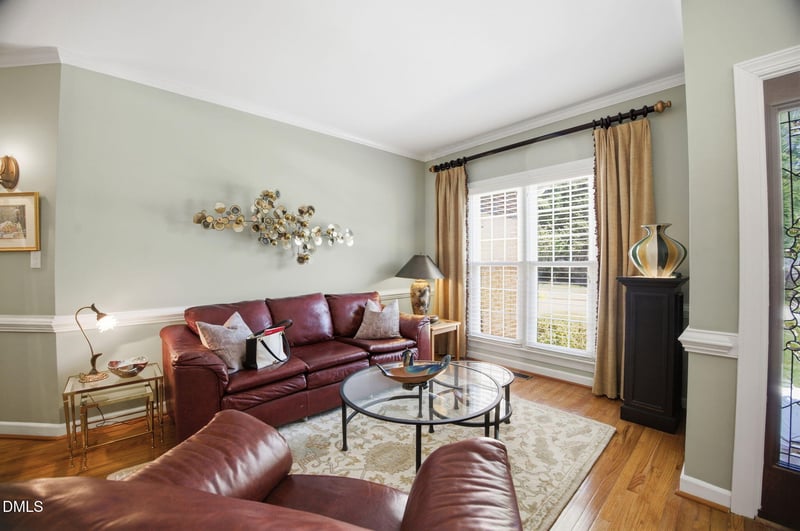 301 Danton Dr, Cary, NC 27518
