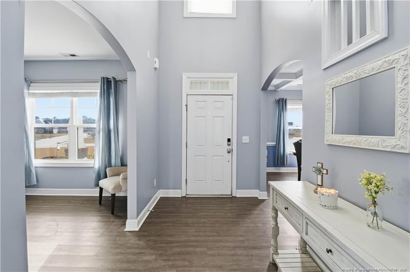 301 Derby Ln, Hope Mills, NC 28348