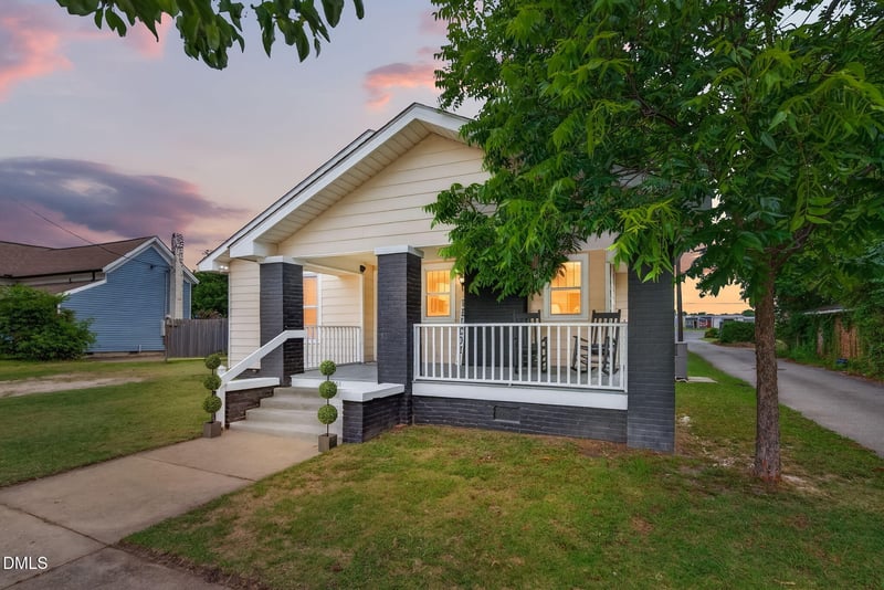 301 Divine St, Dunn, NC 28334