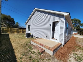 301 Duke St, Dunn, NC 28334
