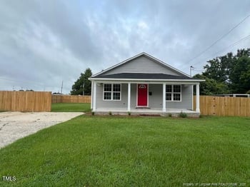 301 Duke St, Dunn, NC 28334