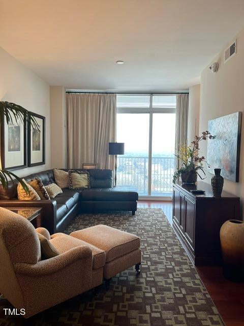 301 Fayetteville St #2505, Raleigh, NC 27601