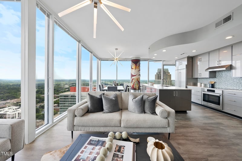 301 Fayetteville St #2707, Raleigh, NC 27601