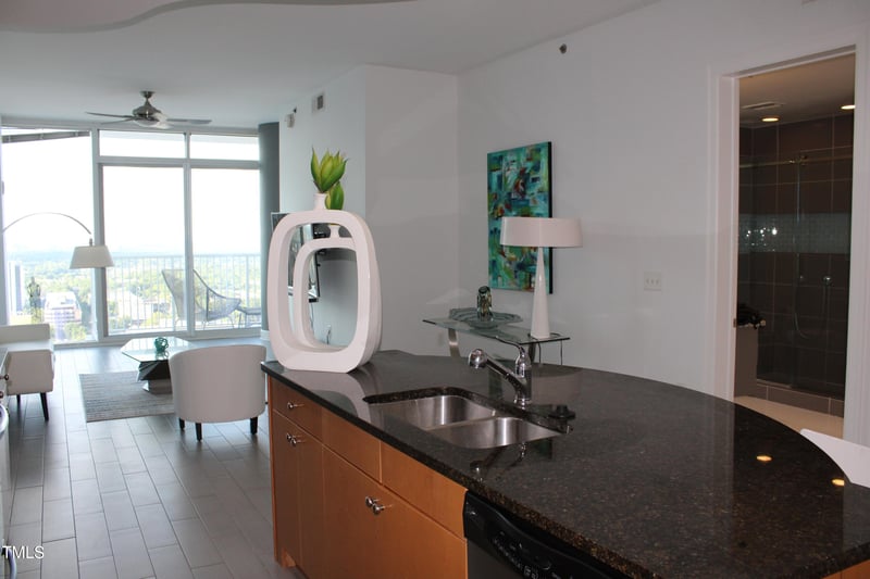 301 Fayetteville St #2905, Raleigh, NC 27601