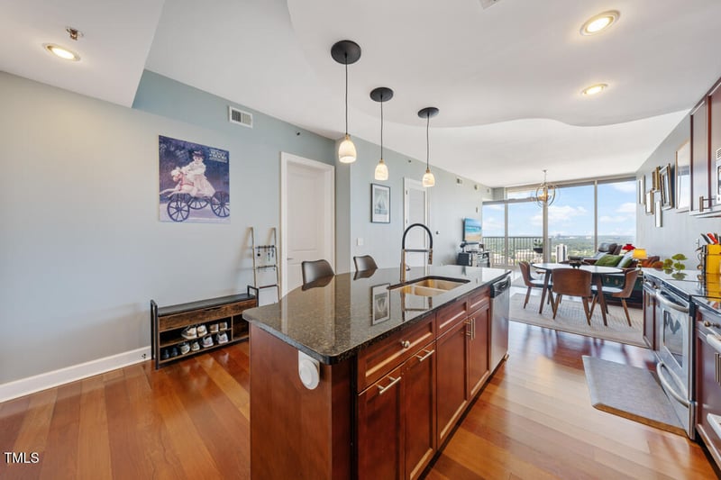 301 Fayetteville St #3104, Raleigh, NC 27601