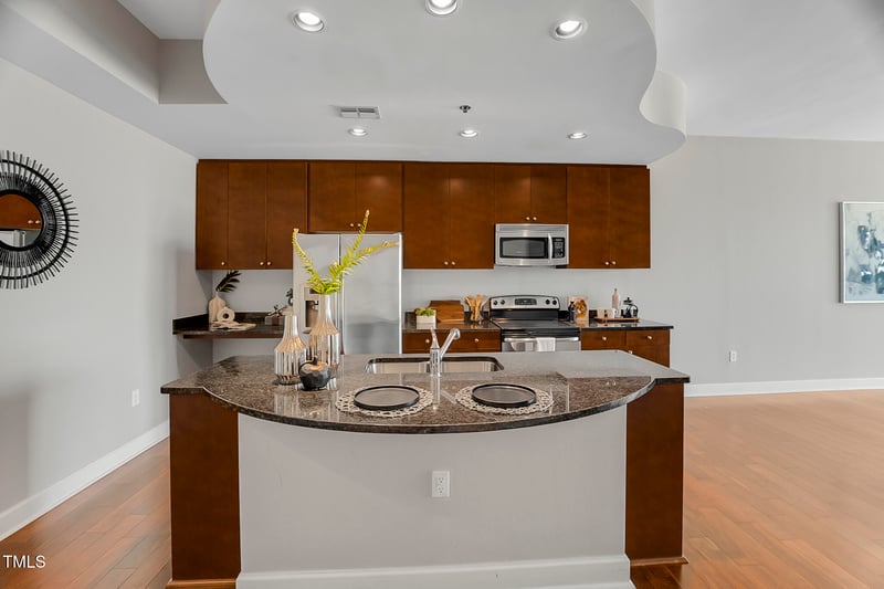 301 Fayetteville St #3205, Raleigh, NC 27601