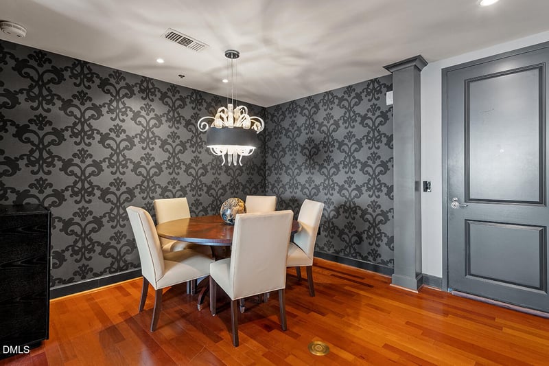 301 Fayetteville St #3211, Raleigh, NC 27601
