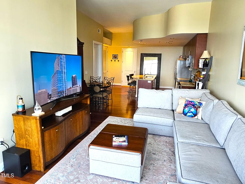 301 Fayetteville St #3305, Raleigh, NC 27601