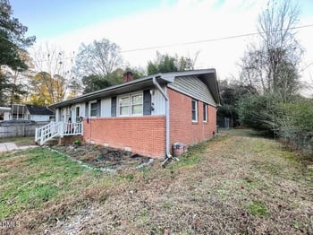 301 Ford Cir, Louisburg, NC 27549