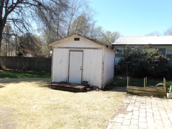 301 Gannon Ave, Zebulon, NC 27597