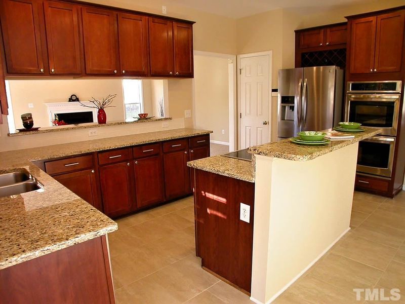 301 Hasbrouck Dr, Apex, NC 27523