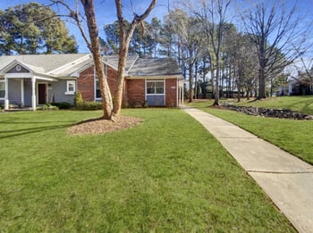301 Huntington Park Dr, Morrisville, NC 27560