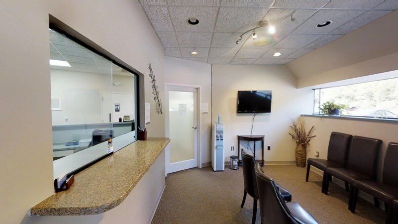 301 Keisler Dr #E, Cary, NC 27518