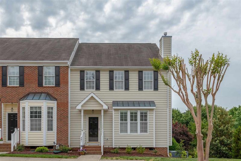 301 Knightsborough Way, Apex, NC 27502