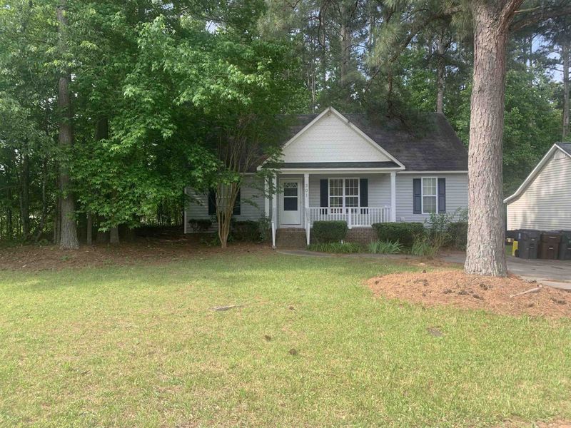 301 Landing Pl, Wendell, NC 27591