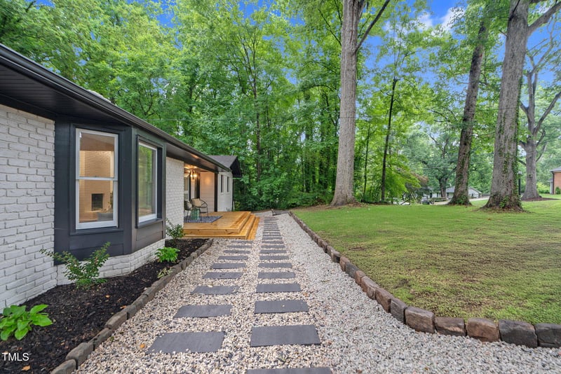 301 Lord Berkley Rd, Raleigh, NC 27610