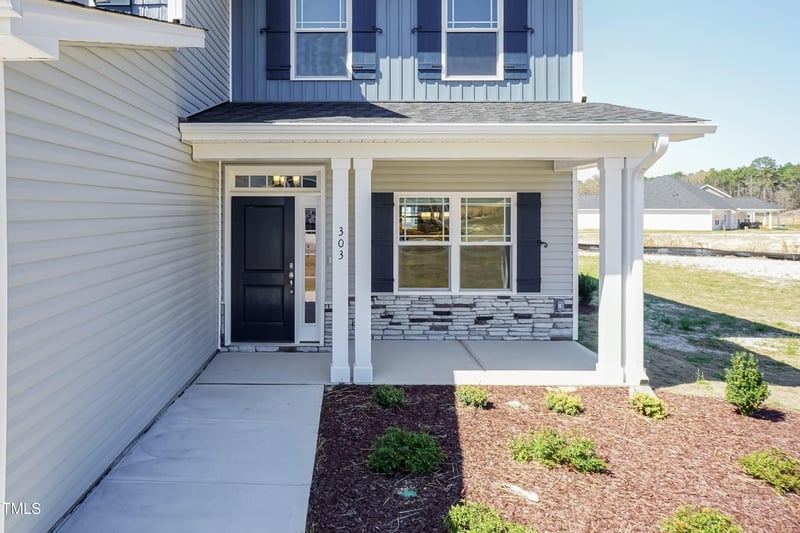301 New Twin Br Ct, Smithfield, NC 27577