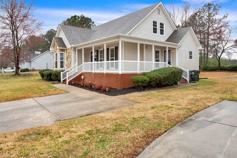 301 Onyx Ln, Knightdale, NC 27545