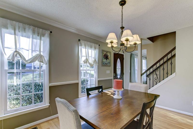 301 Pate St, Apex, NC 27502