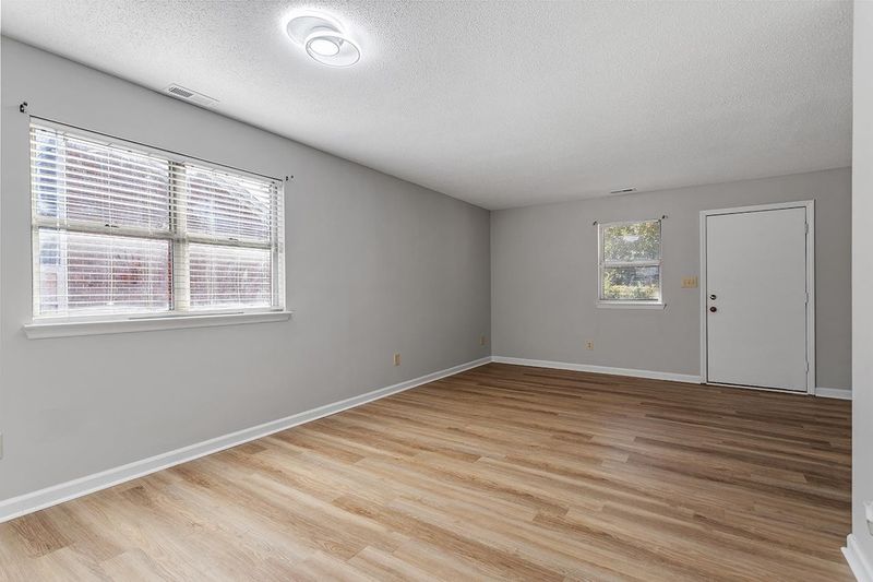 301 Pine Forest Trl, Knightdale, NC 27545