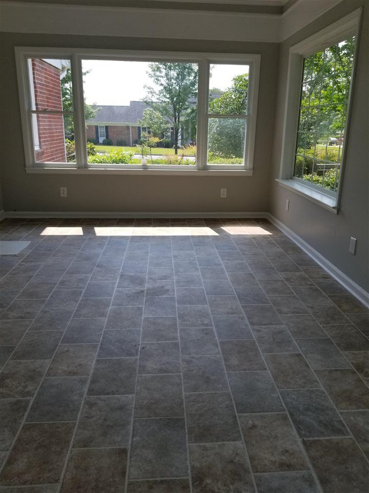 301 S Pine St, Benson, NC 27504