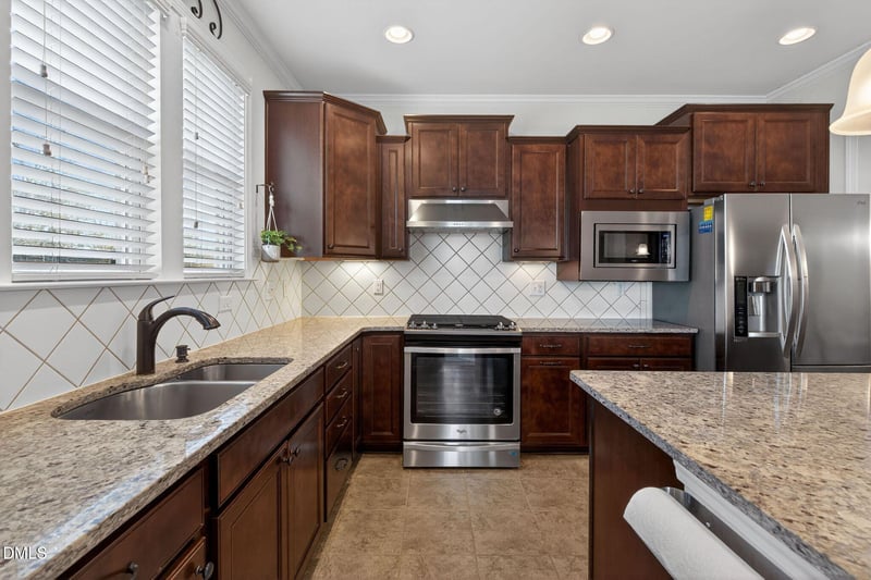 301 Pipit Dr, Durham, NC 27703