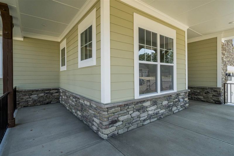 301 Queens Plate Ct, Raleigh, NC 27606