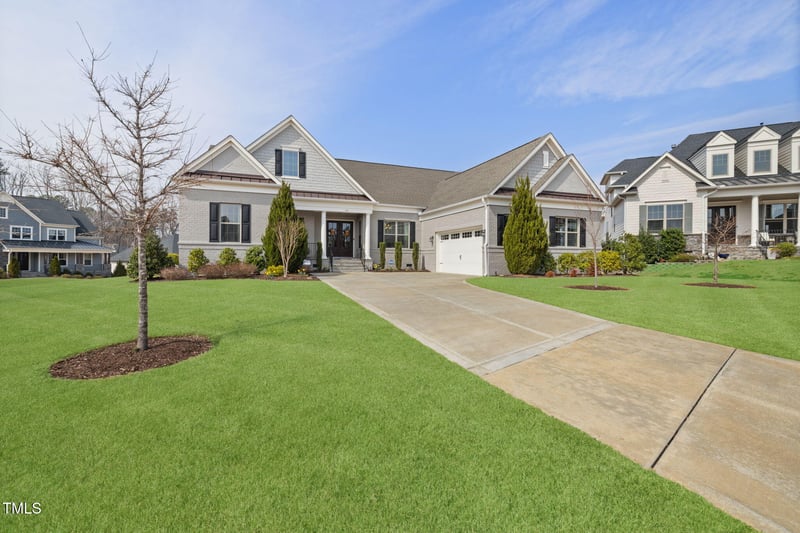 301 Rocking Ranch Ct, Cary, NC 27519