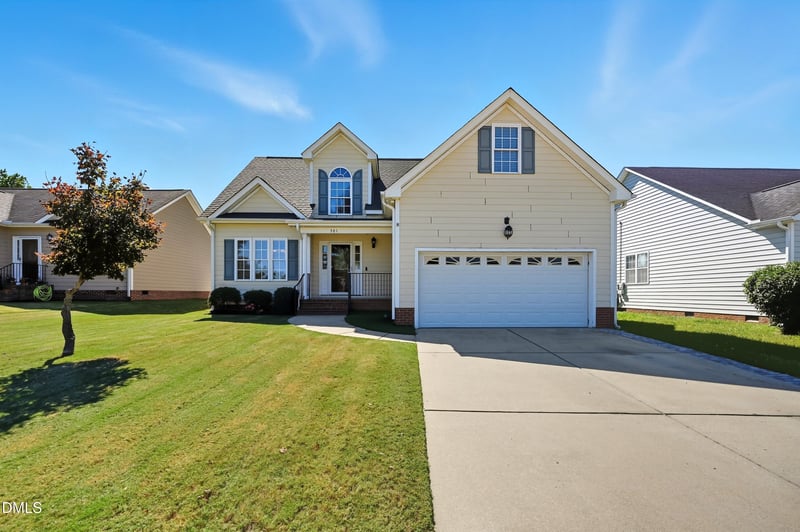 301 Santee Cir, Fuquay Varina, NC 27526