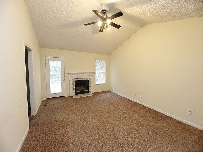 301 September Ln, Willow Springs, NC 27592