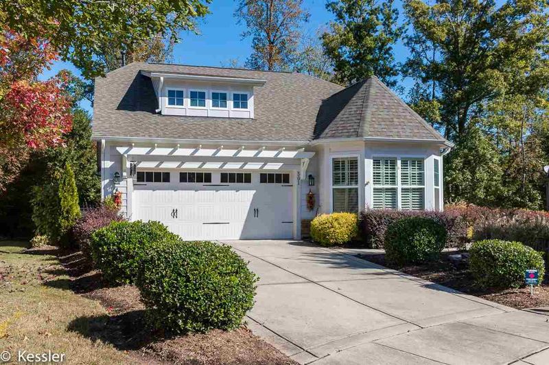 301 Serenity Hill Cir, Chapel Hill, NC 27516
